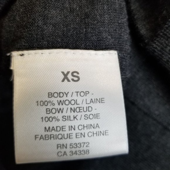 Womens XS Gray Wool Silk Blend Bow Front Detail V- - Picture 4 of 6